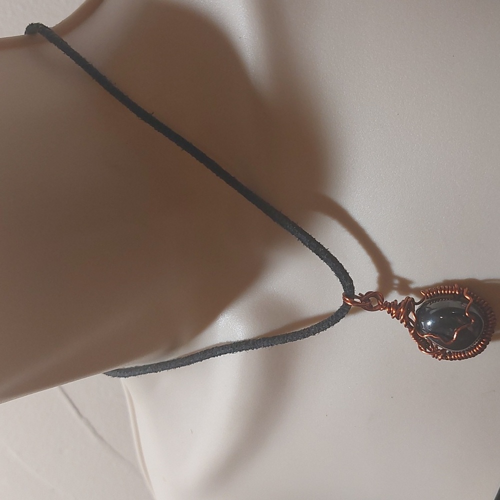 Artisan Copper Wire Wrapped Hematite Pendant On Suede Cord Necklace - Picture 3 of 6